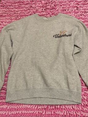 Jerzees Light Gray 'Volunteers' Crewneck Sweatshirt